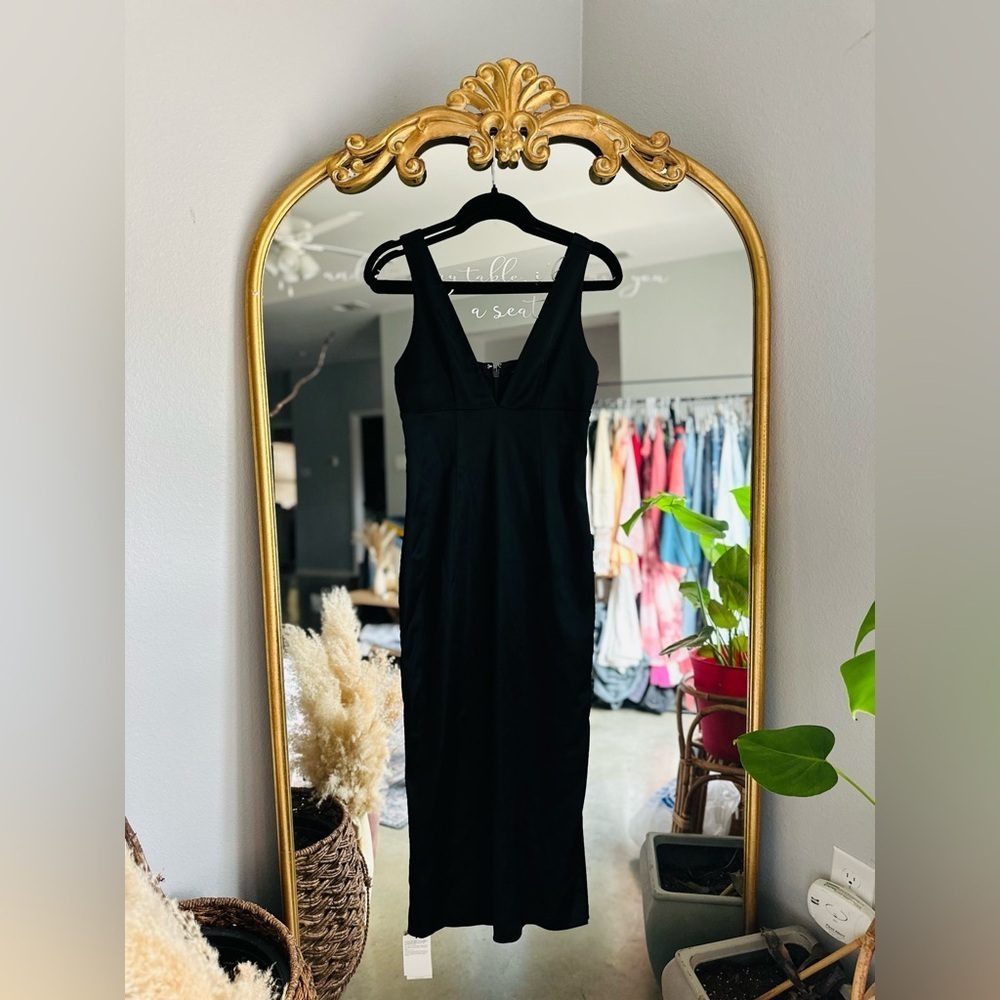 Abercrombie black plunge v neck satin midi dress nwt small